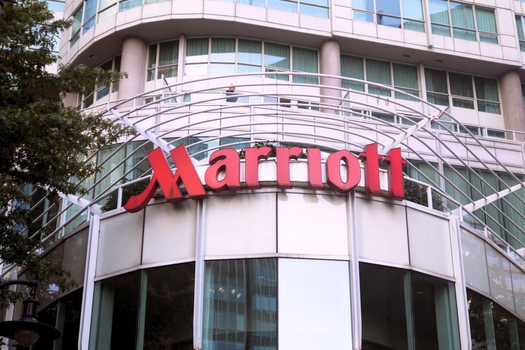 Vancouver Marriott Pinnacle Downtown Hotel Exterior photo